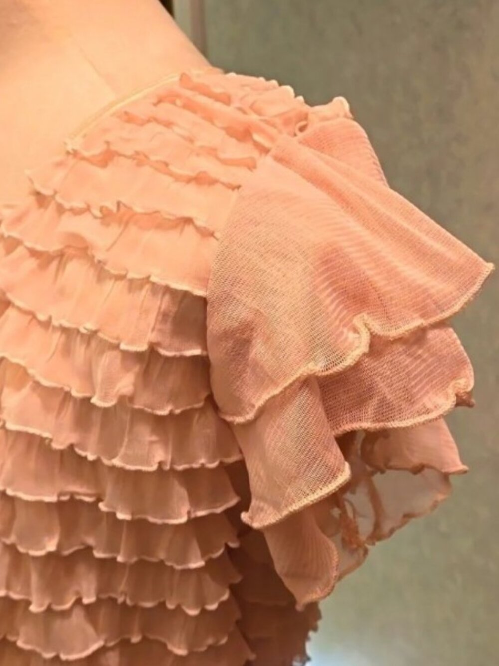 Cocomo Women's XL Peach Tiered Ruffle Layered Stretch Blouse Top